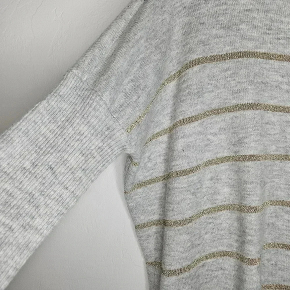 Cupcakes and Cashmere Harlow Gold Pin Striped Gray Cowl Neck Sweater Size Large​ - Picture 4 of 5
